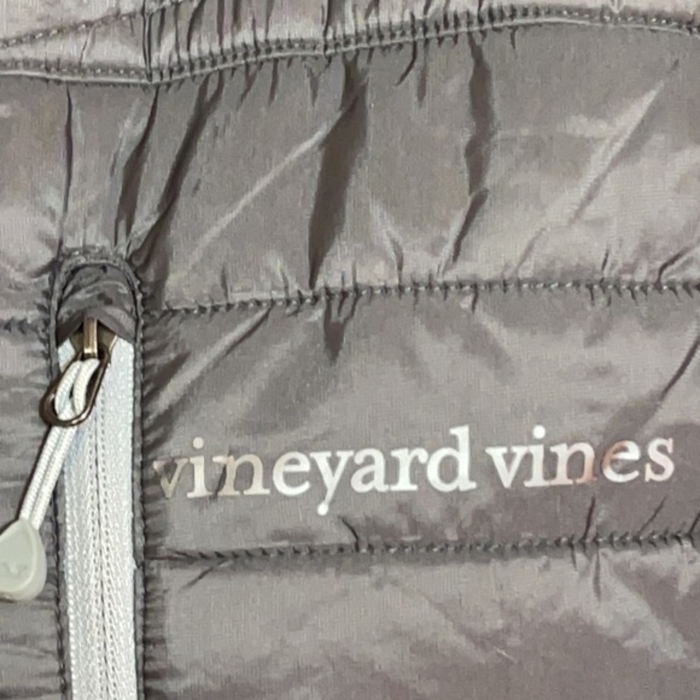 GRAY  VINEYARD VINES PUFFER VEST